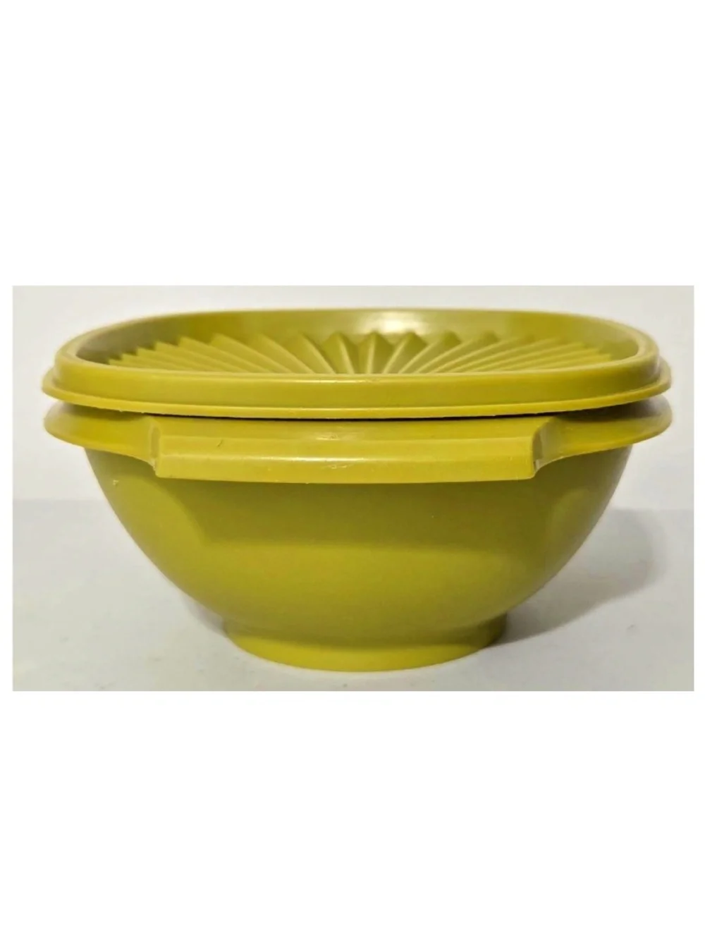 Vintage Tupperware Bowl Green Lid Modular Mates Servalier Container 840-6 VTG